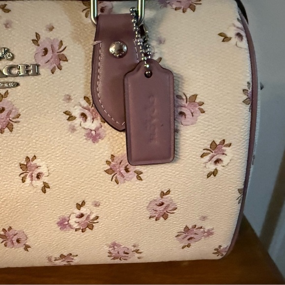 New Coach Rowan Satchel Bag With Floral Print with Crossbody Strap - Picture 4 of 9